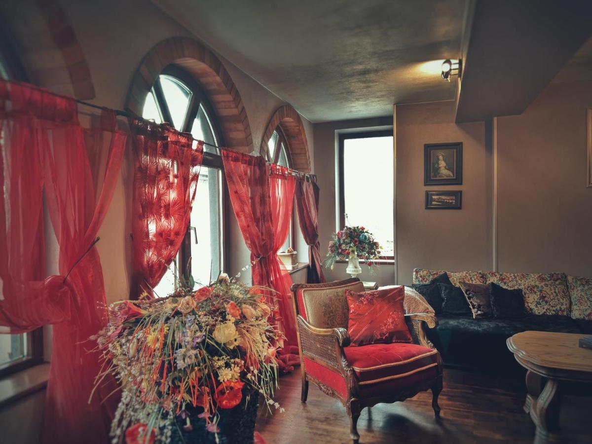 Тhe Bohemian Lodge-Entire House With Sauna Велико-Тырново Экстерьер фото
